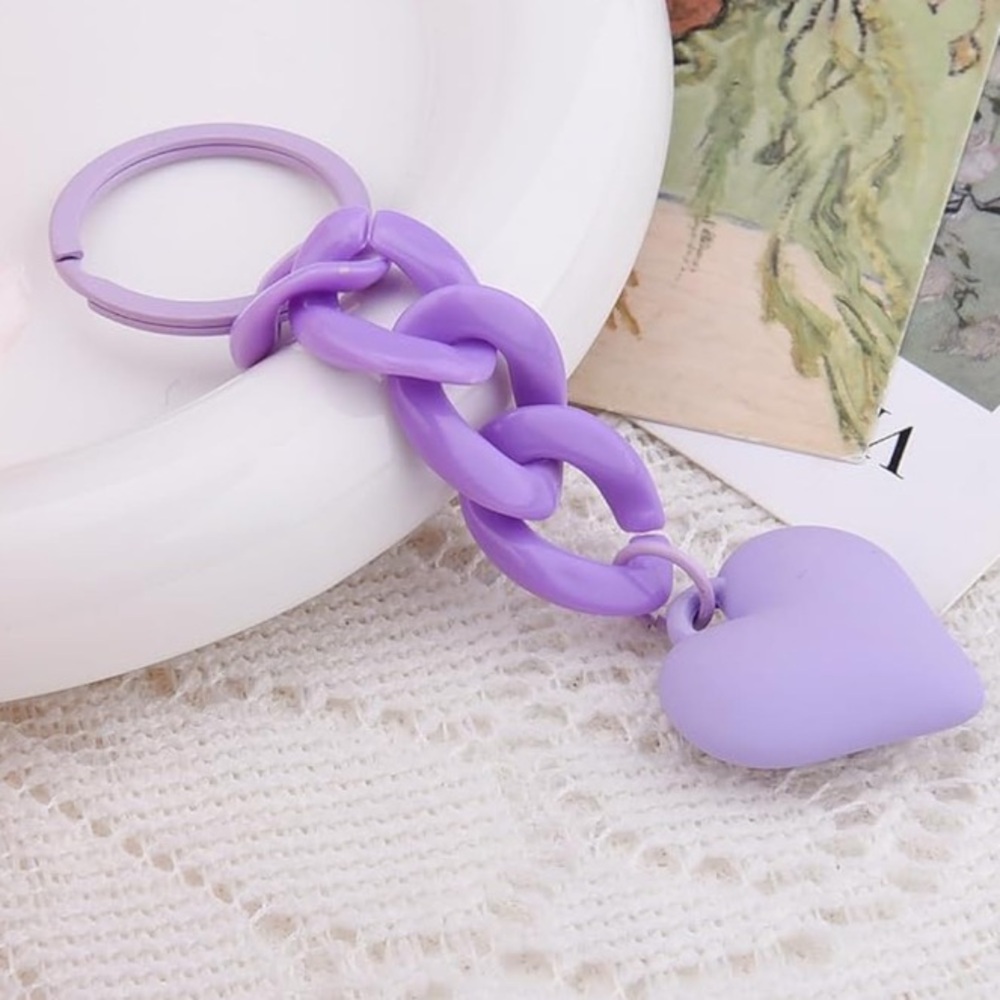 💜NEW Chunky Chain Heart Bag Charm/ Keychain Lilac Purple - Picture 3 of 7